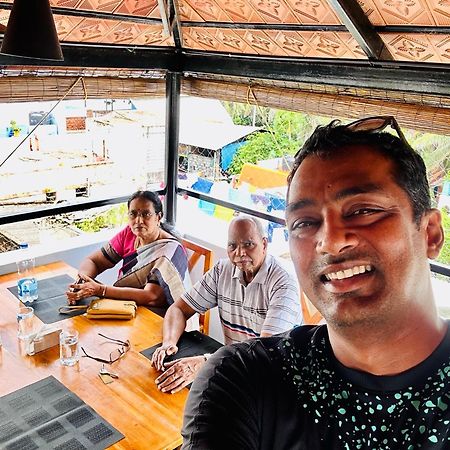 Catch A Wave Hotel Mahabalipuram Ngoại thất bức ảnh