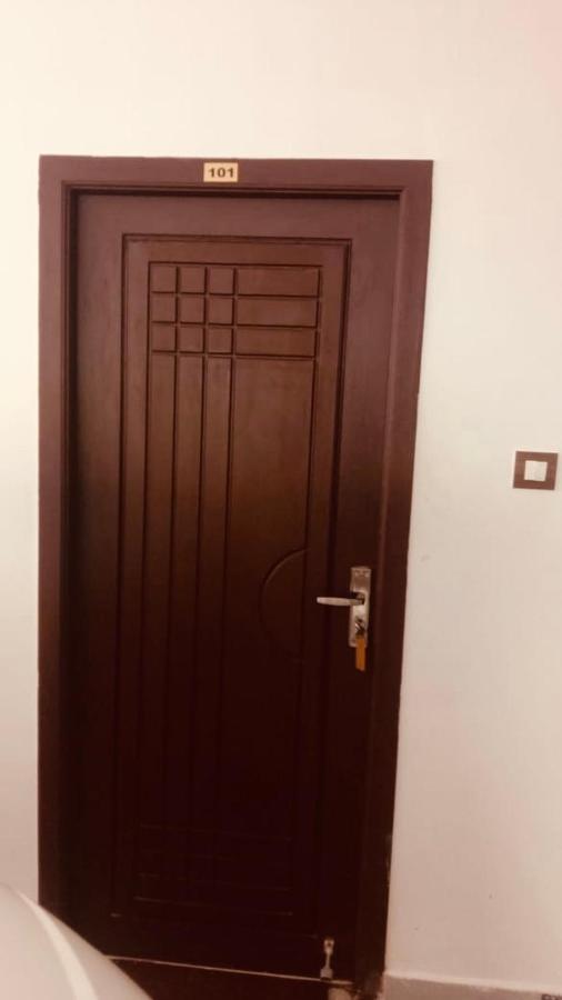 Catch A Wave Hotel Mahabalipuram Ngoại thất bức ảnh